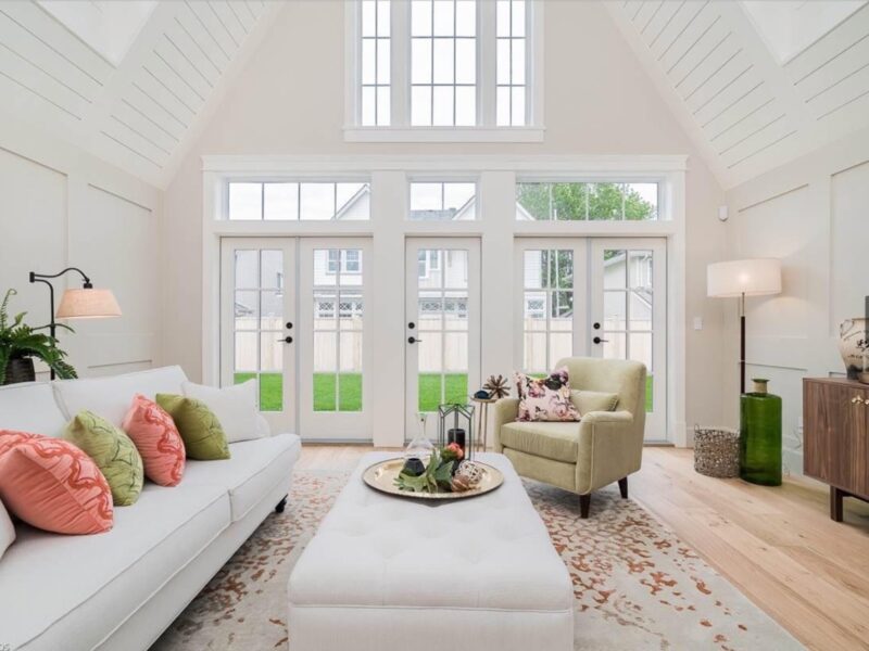 vaulted ceiling, spacious great room, soaring ceiling, inviting paint palette, clerestory windows, white sofa, Maxine Whitehead design